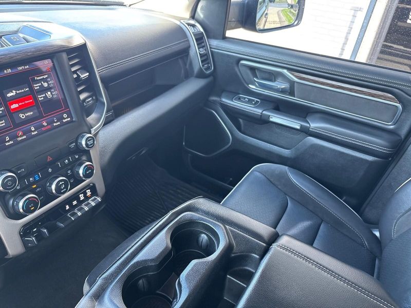 Used 2020 RAM 1500 LaramieImage 25