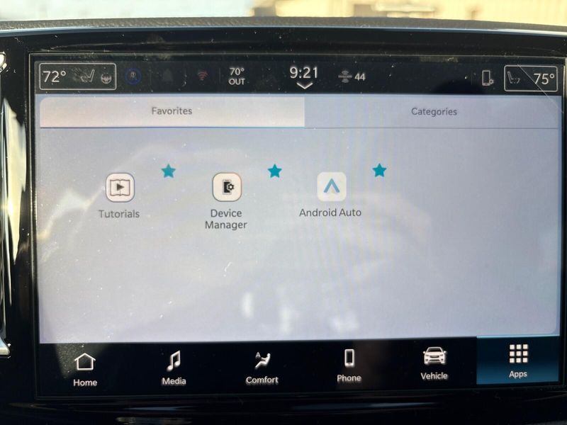 New 2026 Chrysler Pacifica SelectImage 22