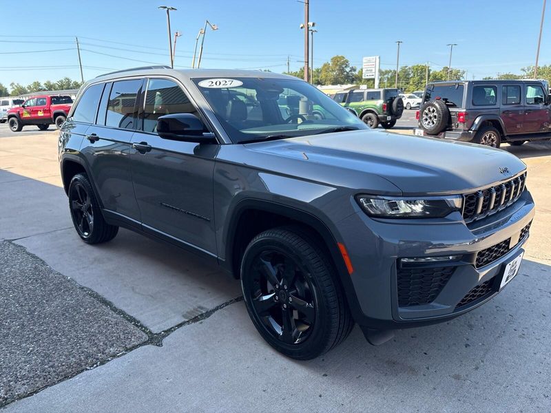 New 2027 Jeep Grand Cherokee LimitedImage 7