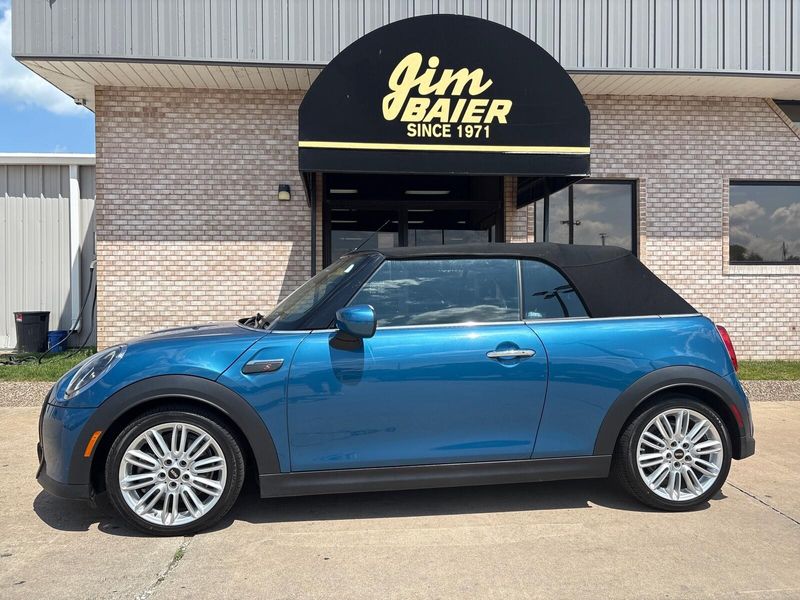 Used 2024 MINI Convertible Cooper SImage 2