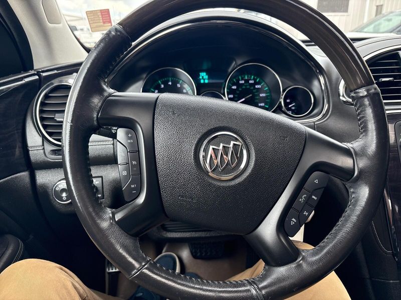 2016 Buick Enclave LeatherImage 15