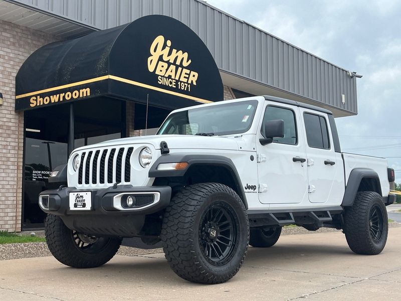 2023 Jeep Gladiator SportImage 1