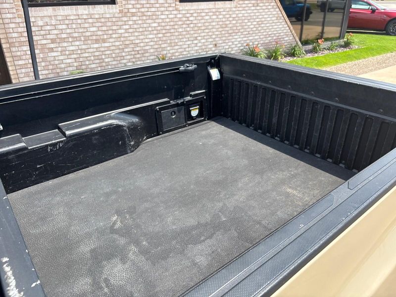 Used 2017 Toyota Tacoma TRD Off RoadImage 12