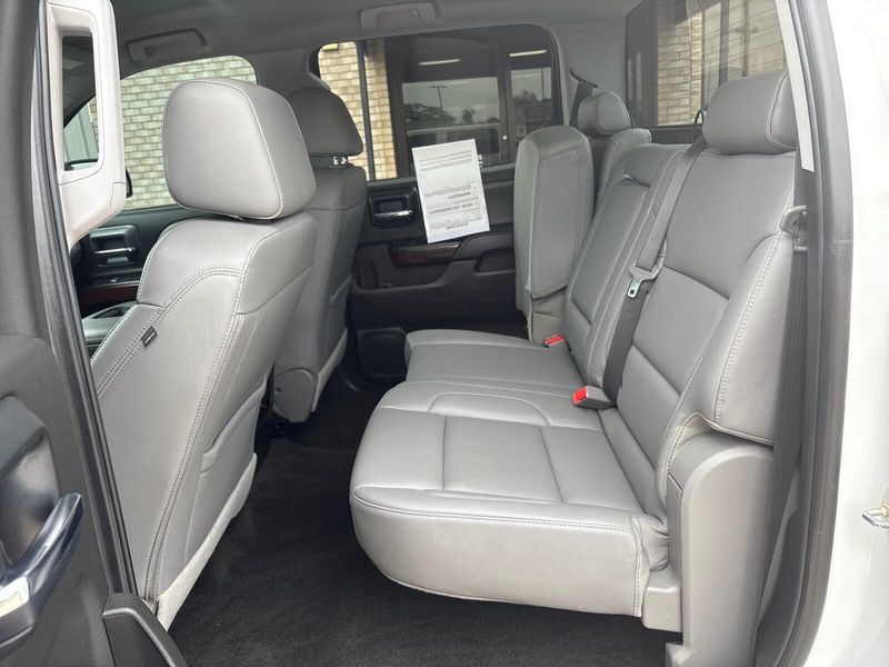 2018 GMC Sierra 1500 SLTImage 4