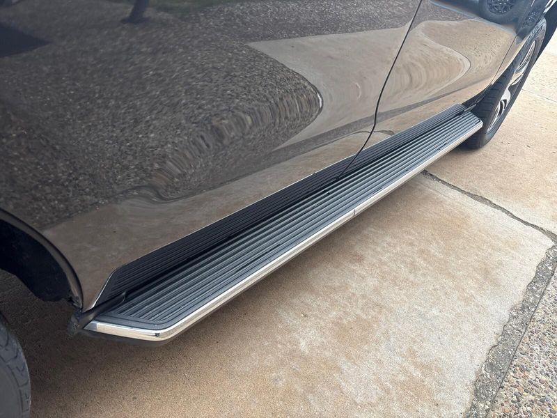 Used 2023 Ford Expedition LimitedImage 11