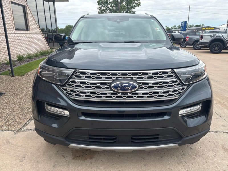 Used 2023 Ford Explorer LimitedImage 8