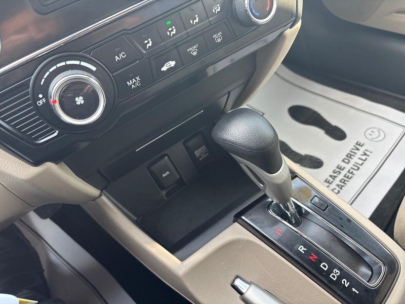 Used 2013 Honda Civic LXImage 16