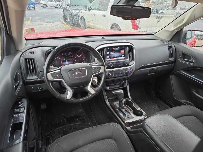 Used 2015 GMC Canyon 2WD SLEImage 8