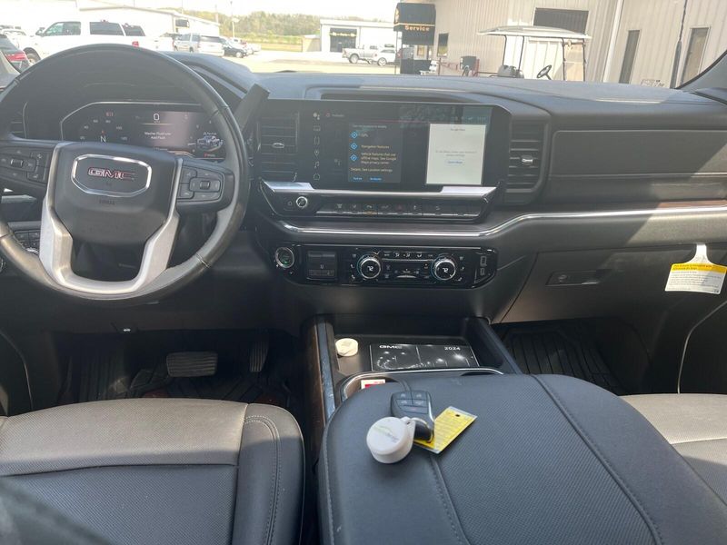 2024 GMC Sierra 2500HD SLTImage 6