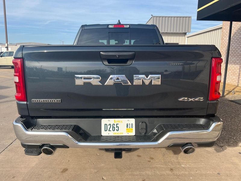 2025 RAM 1500 Big Horn Crew Cab 4x4 5