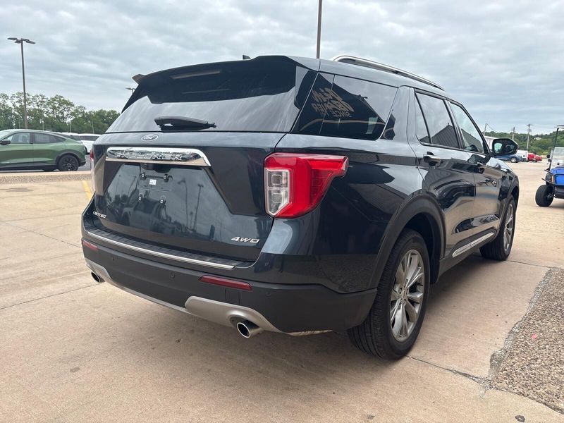 Used 2023 Ford Explorer LimitedImage 11
