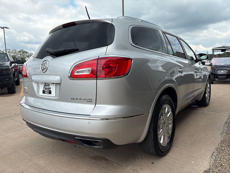 2016 Buick Enclave LeatherImage 10