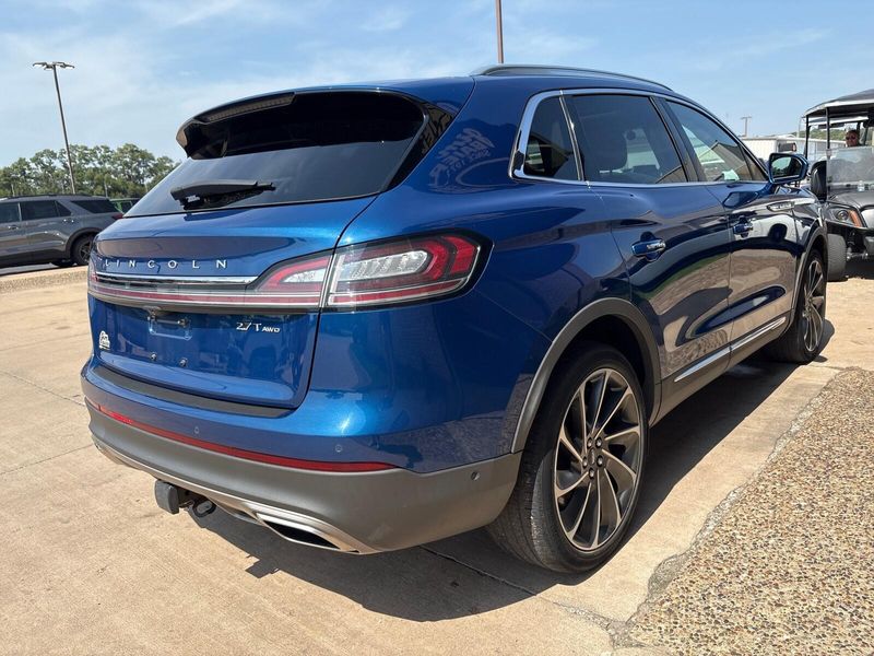 Used 2020 Lincoln Nautilus ReserveImage 13