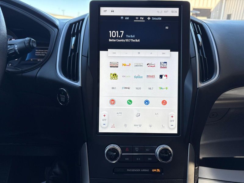 Used 2024 Ford Edge SELImage 18