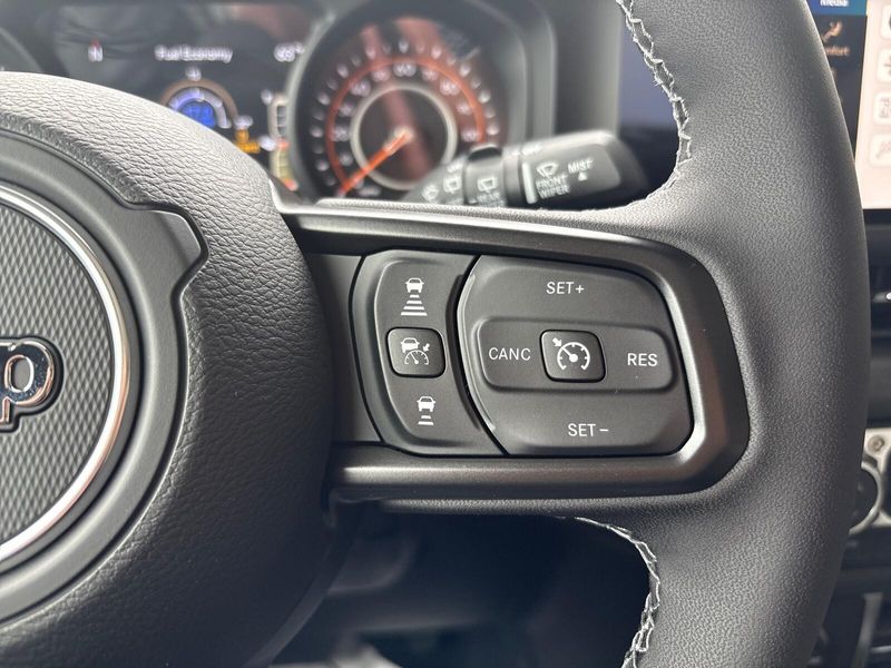 New 2026 Jeep Wrangler 4-door 85th Anniversary EditionImage 15