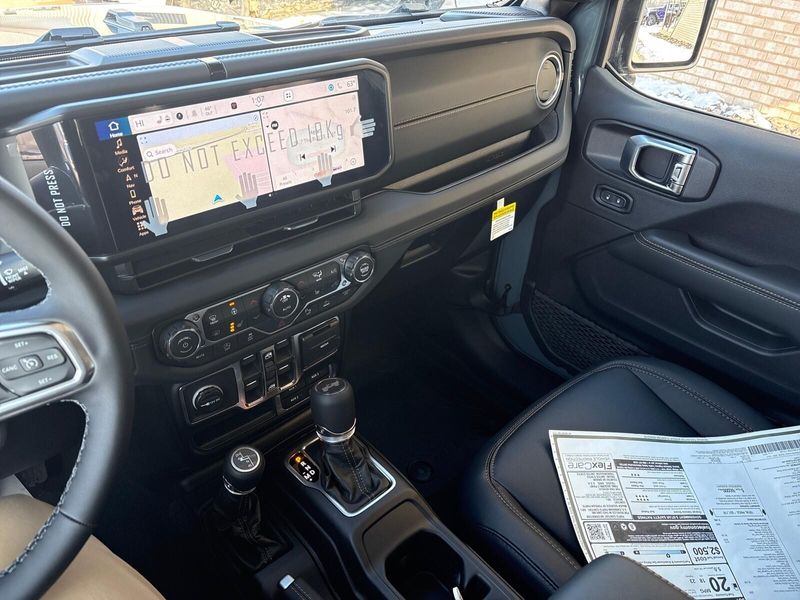 New 2026 Jeep Wrangler 4-door SaharaImage 6