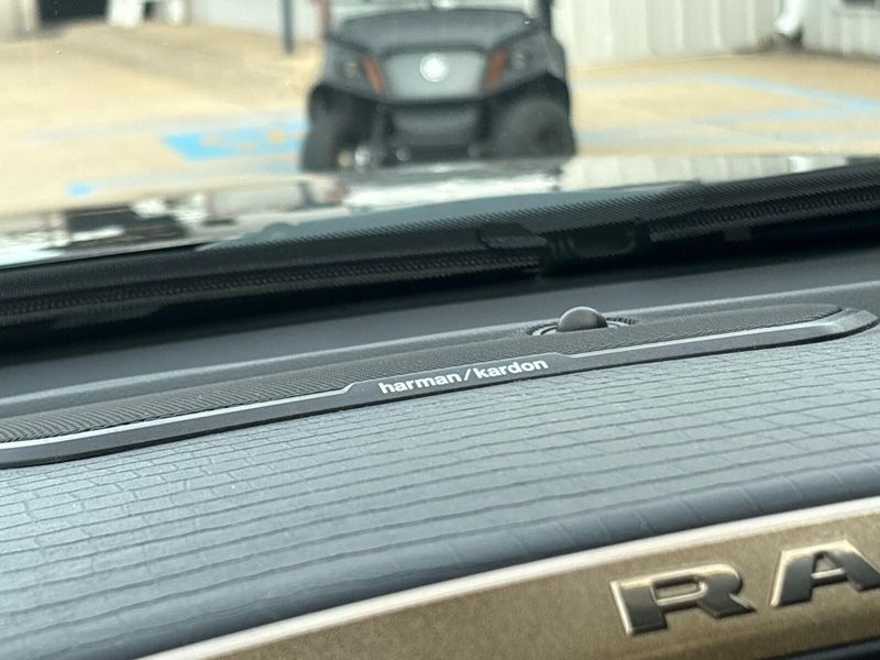 Used 2019 RAM 1500 LonghornImage 22