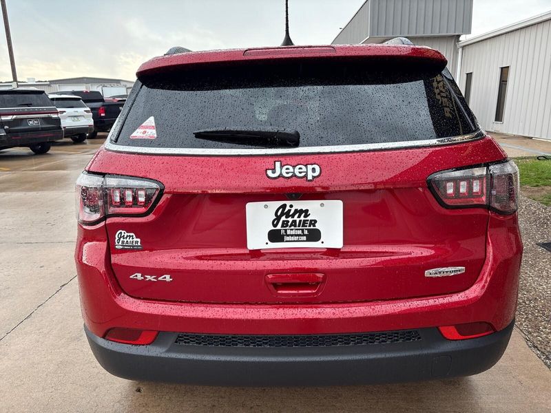2025 Jeep Compass Latitude 4x4Image 9