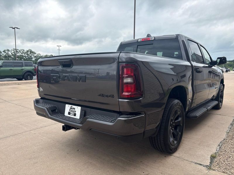 New 2026 RAM 1500 Express Crew Cab 4x4 5