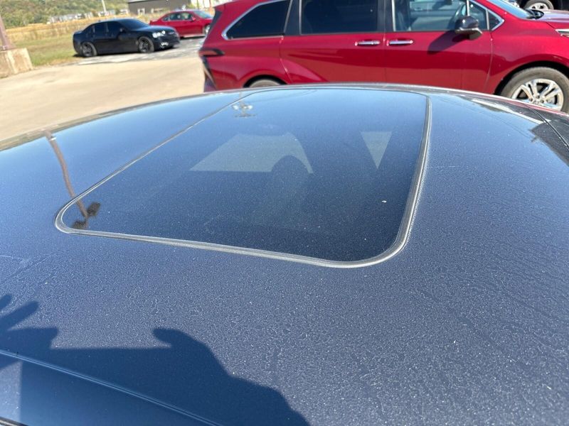 Used 2020 Lincoln MKZ ReserveImage 10