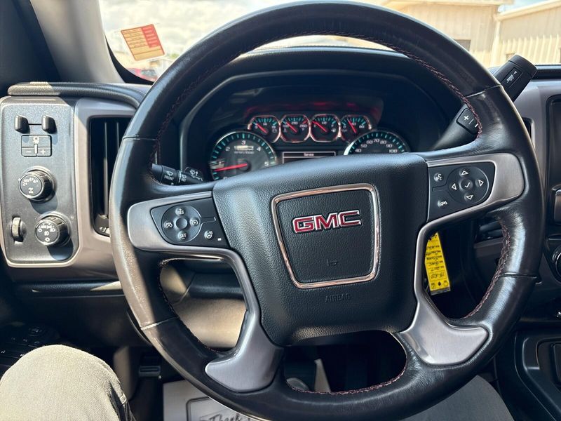 Used 2017 GMC Sierra 1500 SLTImage 17