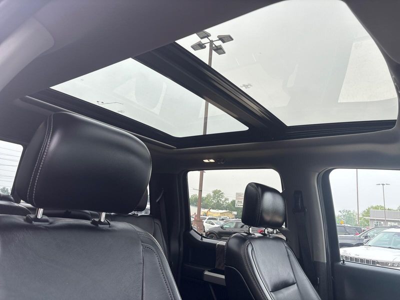 2019 Ford F-250 LariatImage 9