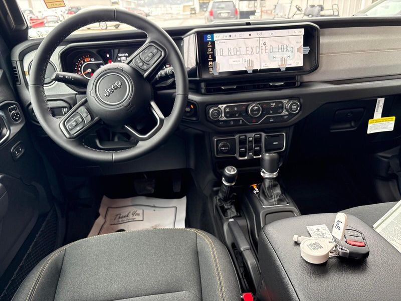 New 2026 Jeep Wrangler 4-door Sport SImage 5