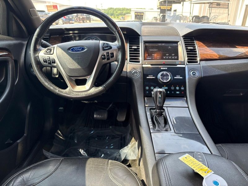2014 Ford Taurus LimitedImage 6