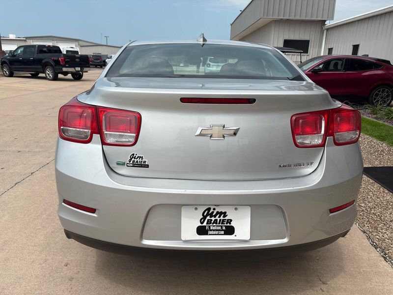 Used 2015 Chevrolet Malibu LTImage 9