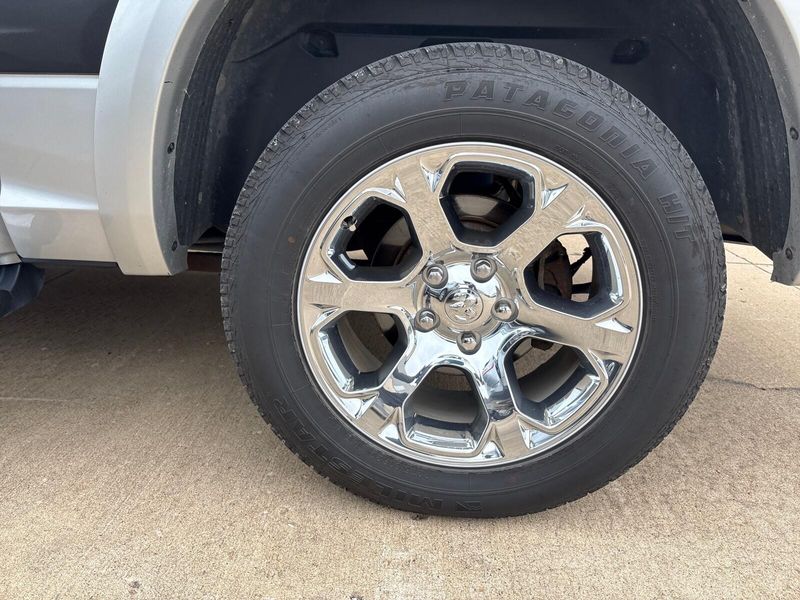 Used 2017 RAM 1500 LaramieImage 11