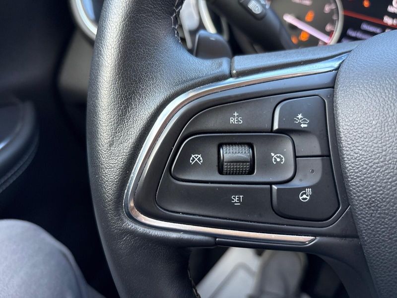 Used 2023 Buick Envision EssenceImage 13