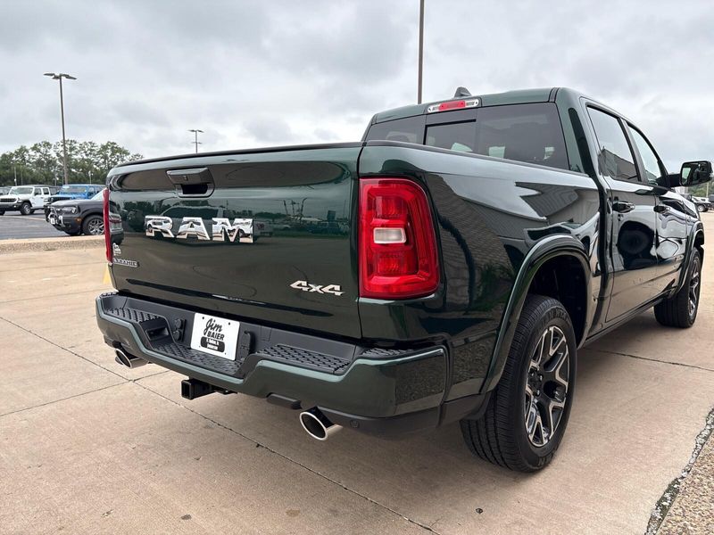 New 2027 RAM 1500 Laramie Crew Cab 4x4 5