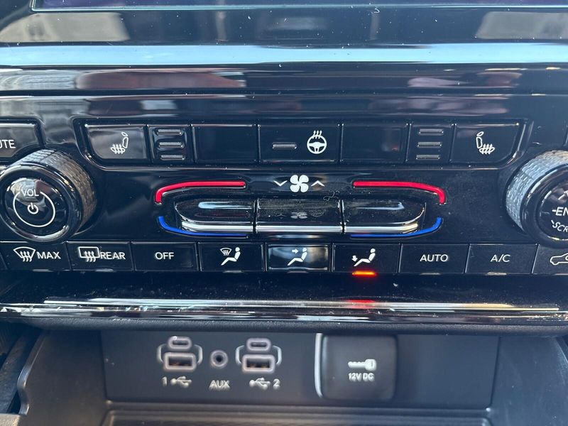 New 2025 Jeep Grand Cherokee Altitude X 4x4Image 20