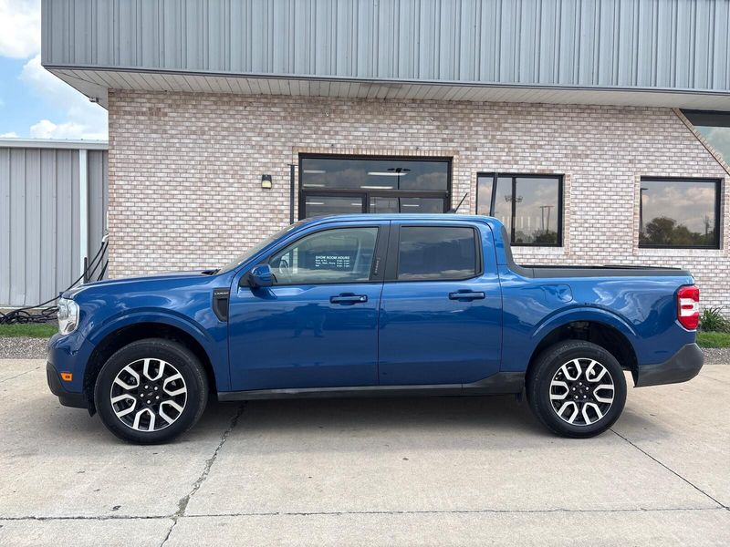 Used 2023 Ford Maverick LariatImage 2