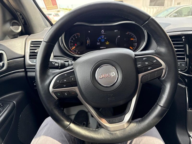 Used 2019 Jeep Grand Cherokee LimitedImage 15