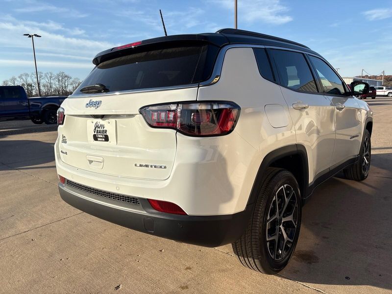 New 2026 Jeep Compass Limited 4x4Image 8