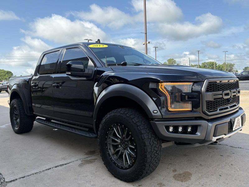 2019 Ford F-150 RaptorImage 9