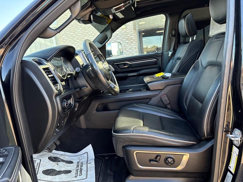 Used 2019 RAM 1500 LimitedImage 3