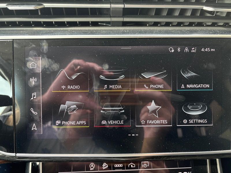Used 2024 Audi Q7 Premium PlusImage 21