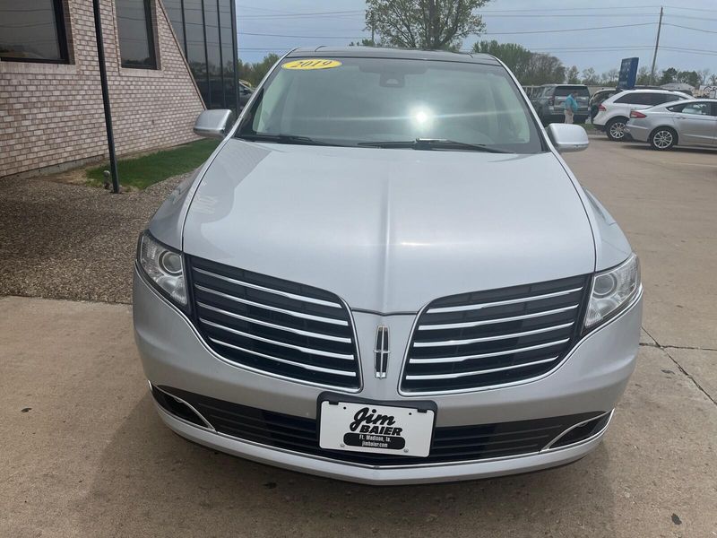 2019 Lincoln MKT ReserveImage 8
