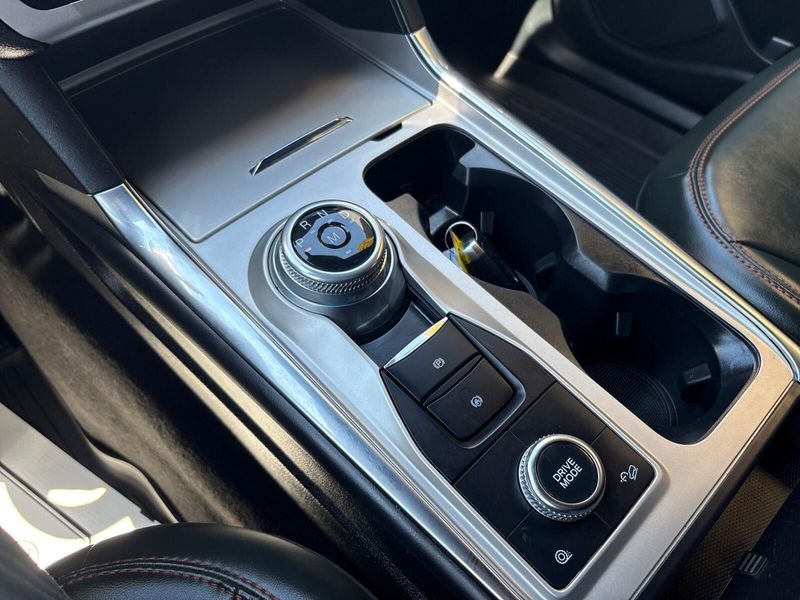 Used 2022 Ford Explorer TimberlineImage 19