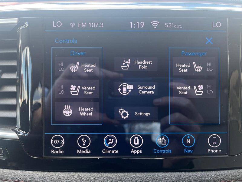 2018 Chrysler Pacifica LimitedImage 25
