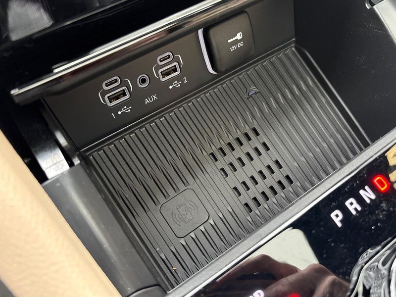 New 2026 Jeep Grand Cherokee L Limited 4x4Image 24