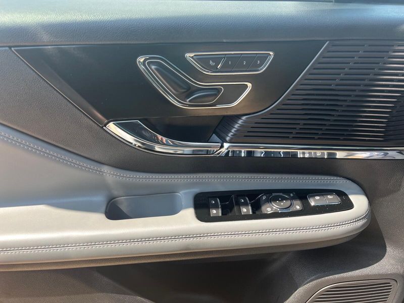 2022 Lincoln Corsair StandardImage 12