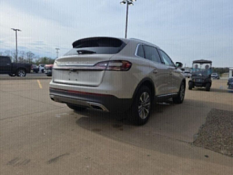 2022 Lincoln Nautilus StandardImage 7