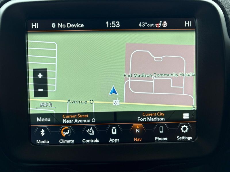 Used 2022 Jeep Renegade LatitudeImage 20