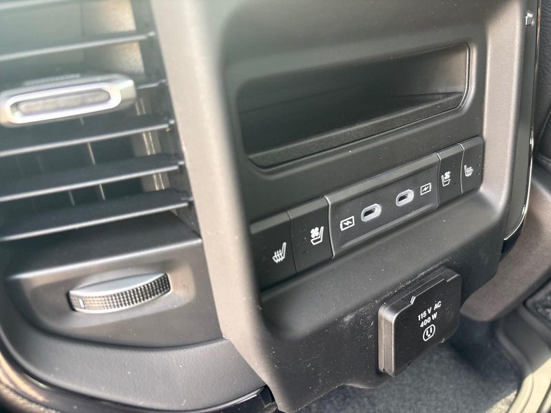 New 2026 RAM 1500 Limited Crew Cab 4x4 5