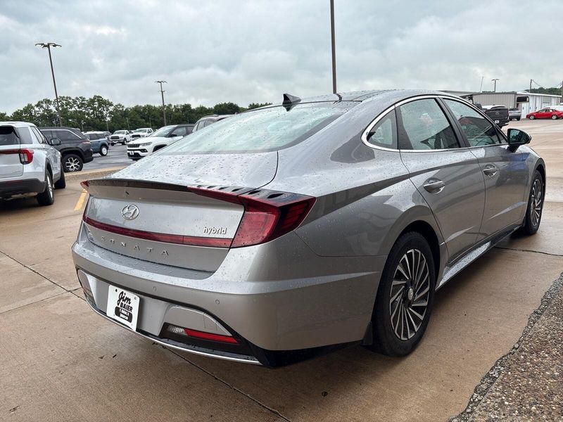 Used 2023 Hyundai Sonata Hybrid LimitedImage 8