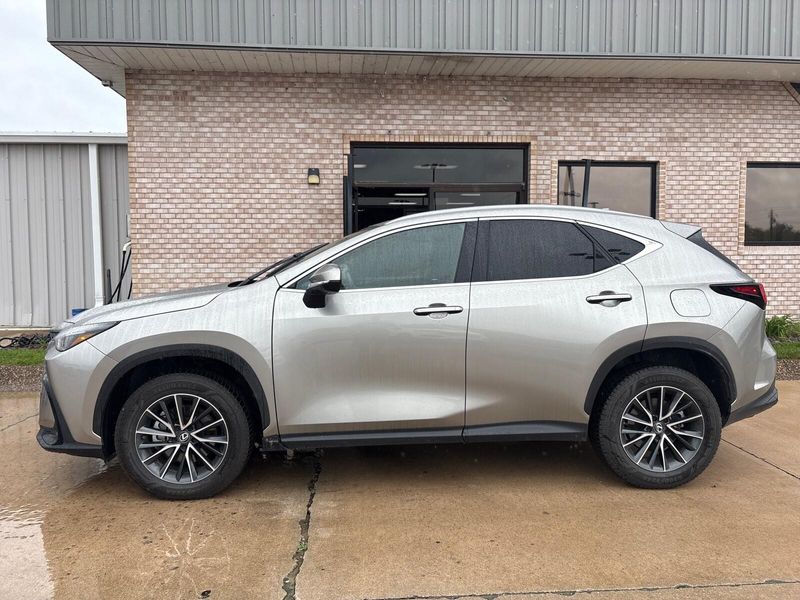 Used 2022 Lexus NX 350 PremiumImage 2