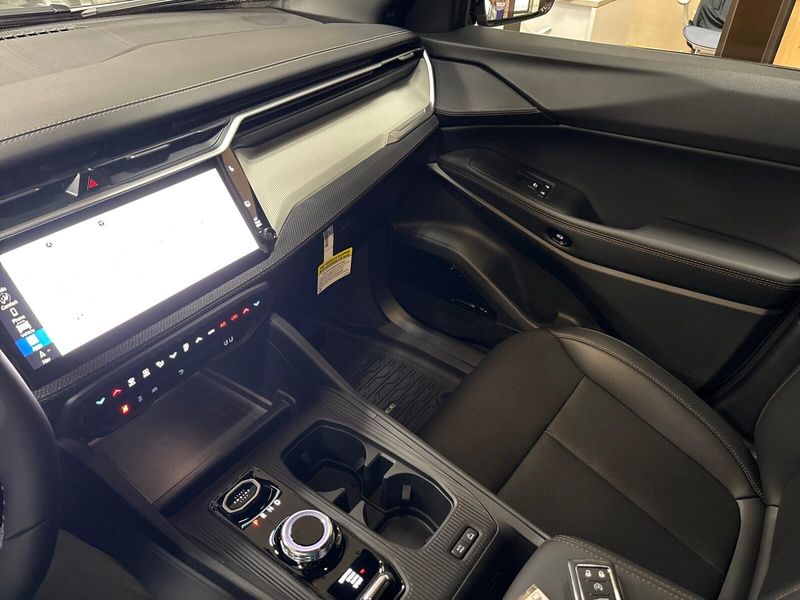 New 2026 Jeep Cherokee Limited Altitude 4x4Image 19